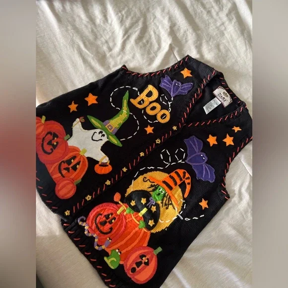 Tiara international Halloween 🎃 vest - Picture 2 of 14